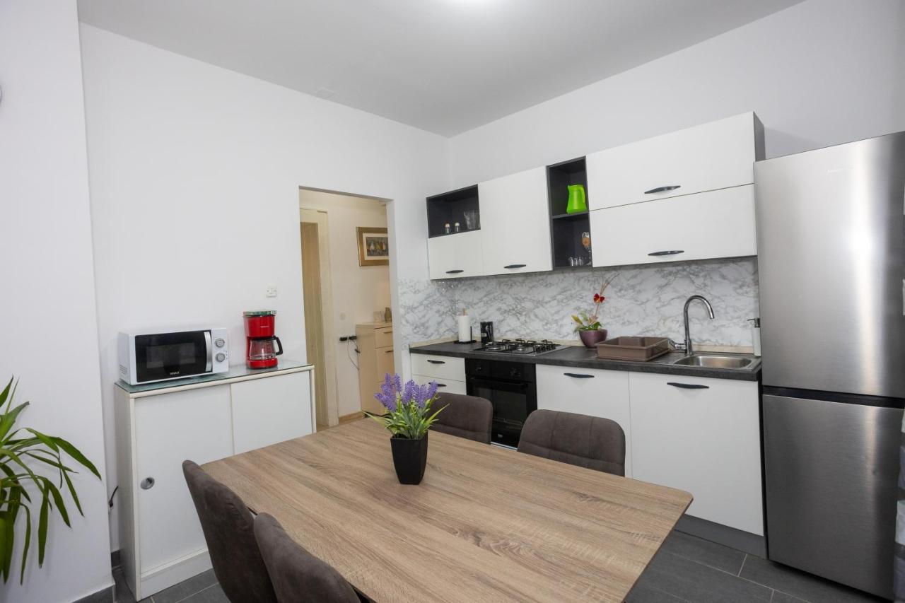 Apartman Toni Split Eksteriør billede