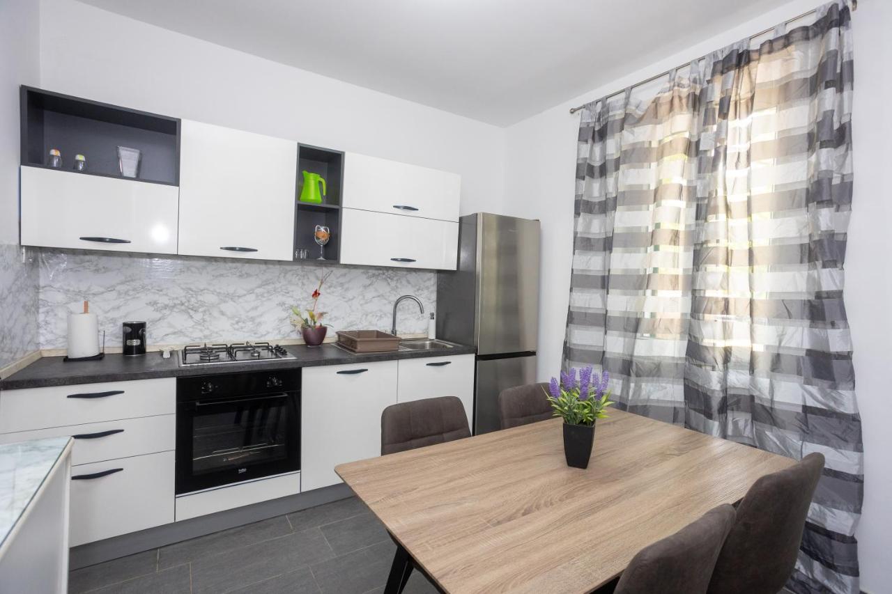 Apartman Toni Split Eksteriør billede