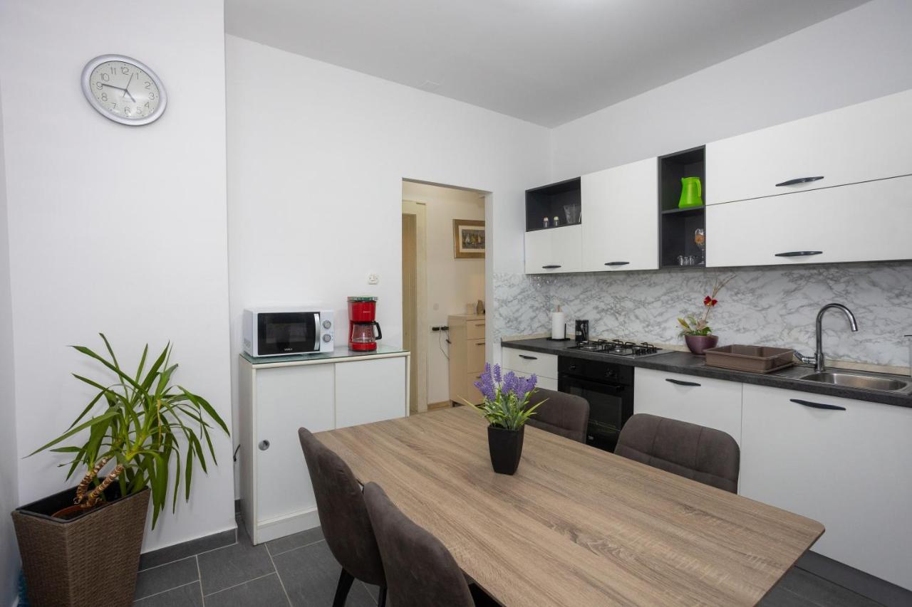 Apartman Toni Split Eksteriør billede